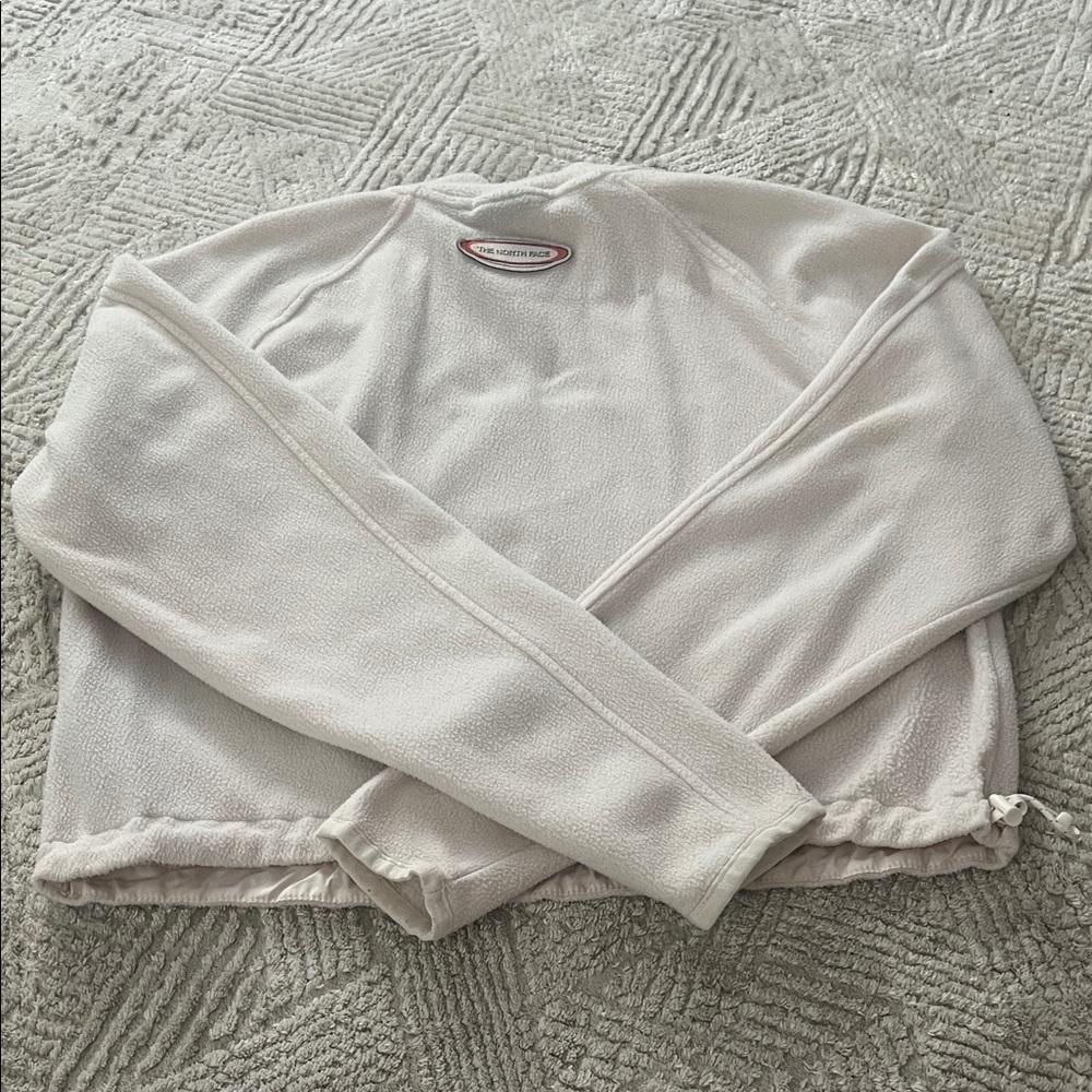 Women’s North Face Cropped Pullover Fleece Sweater - Picture 5 of 6